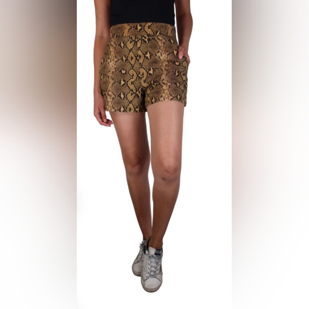 Zara Woman Animal Print 100% Cotton Short Size S